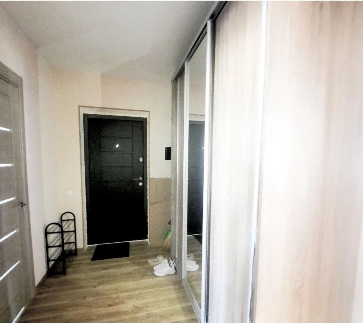 Продається 2-кімнатна квартира з новим ремонтом в Ірпені