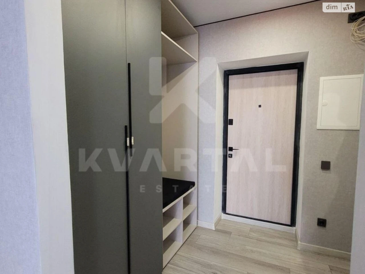Продажа Квартира Романівка