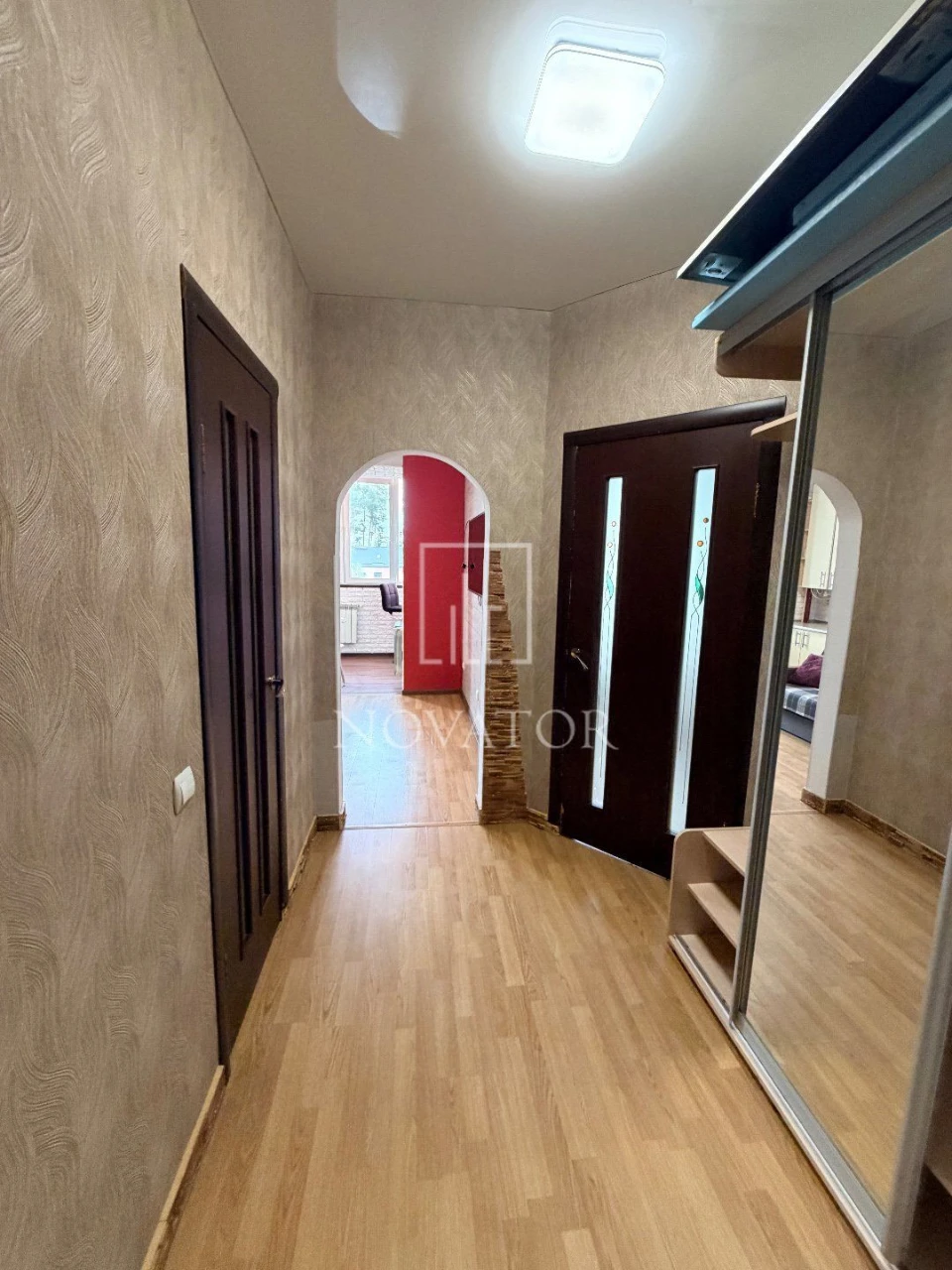Однокімнатна квартира з ремонтом. Зручна локація, вся необхі