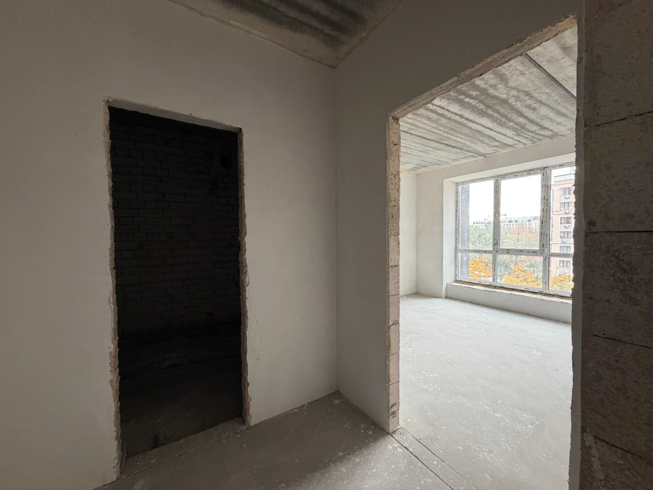 1-bedroom apartment for sale in the city center