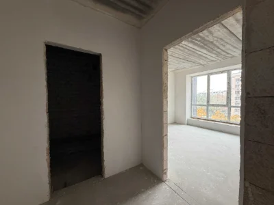 1-bedroom apartment for sale in the city center