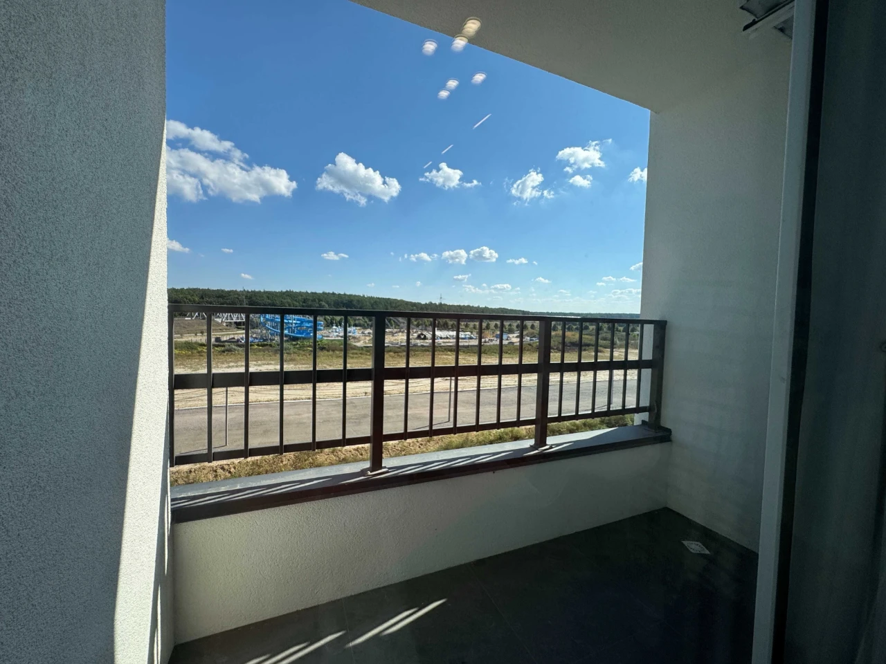 One-bedroom apartment with new renovation. Irpin, Synerhiya Residence