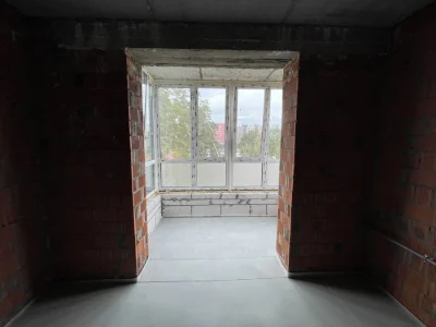 Продам Велику 1-х кімнатну квартиру з Газом| Центральний Пар