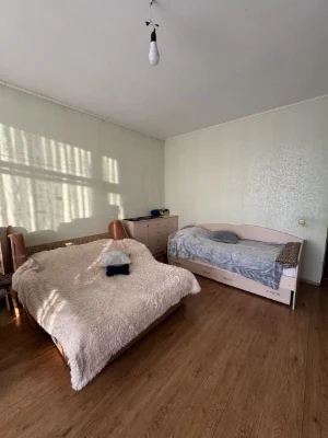 Park Nezhnayka 1-bedroom apartment 43 sq m, 3rd floor