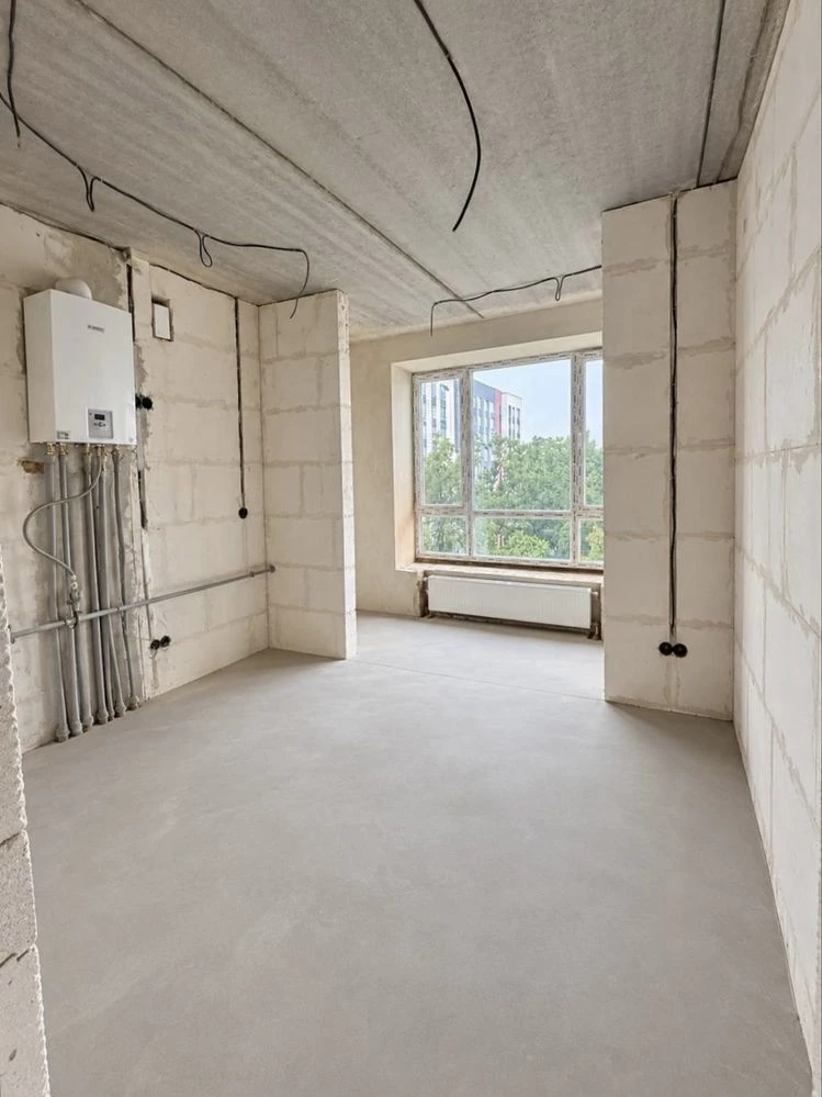 URGENT SALE! For Sale: Large Full 2-Bedroom Apartment in Irpin