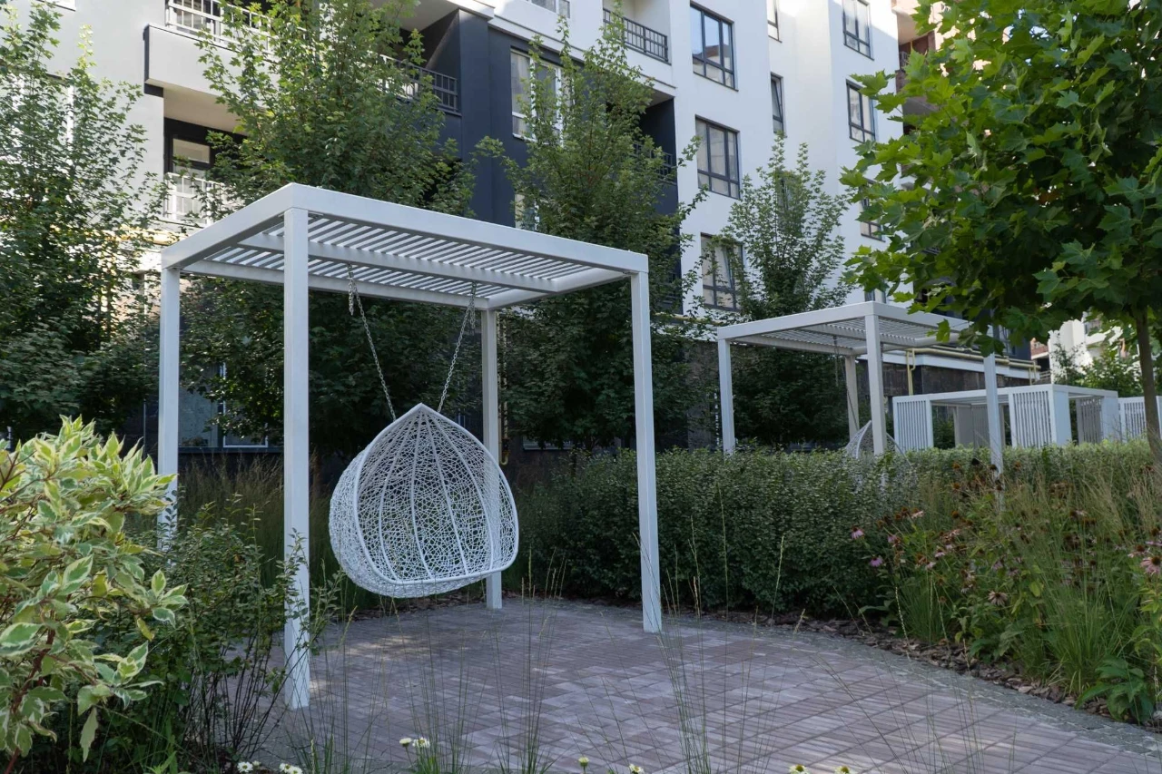 Most affordable apartment in a completed residential complex. Documents are available, 15 minutes to the metro.