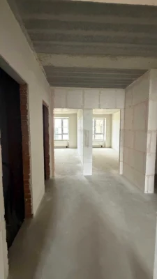 Spacious 3-bedroom apartment 83m2, double-sided in business class residential complex Central