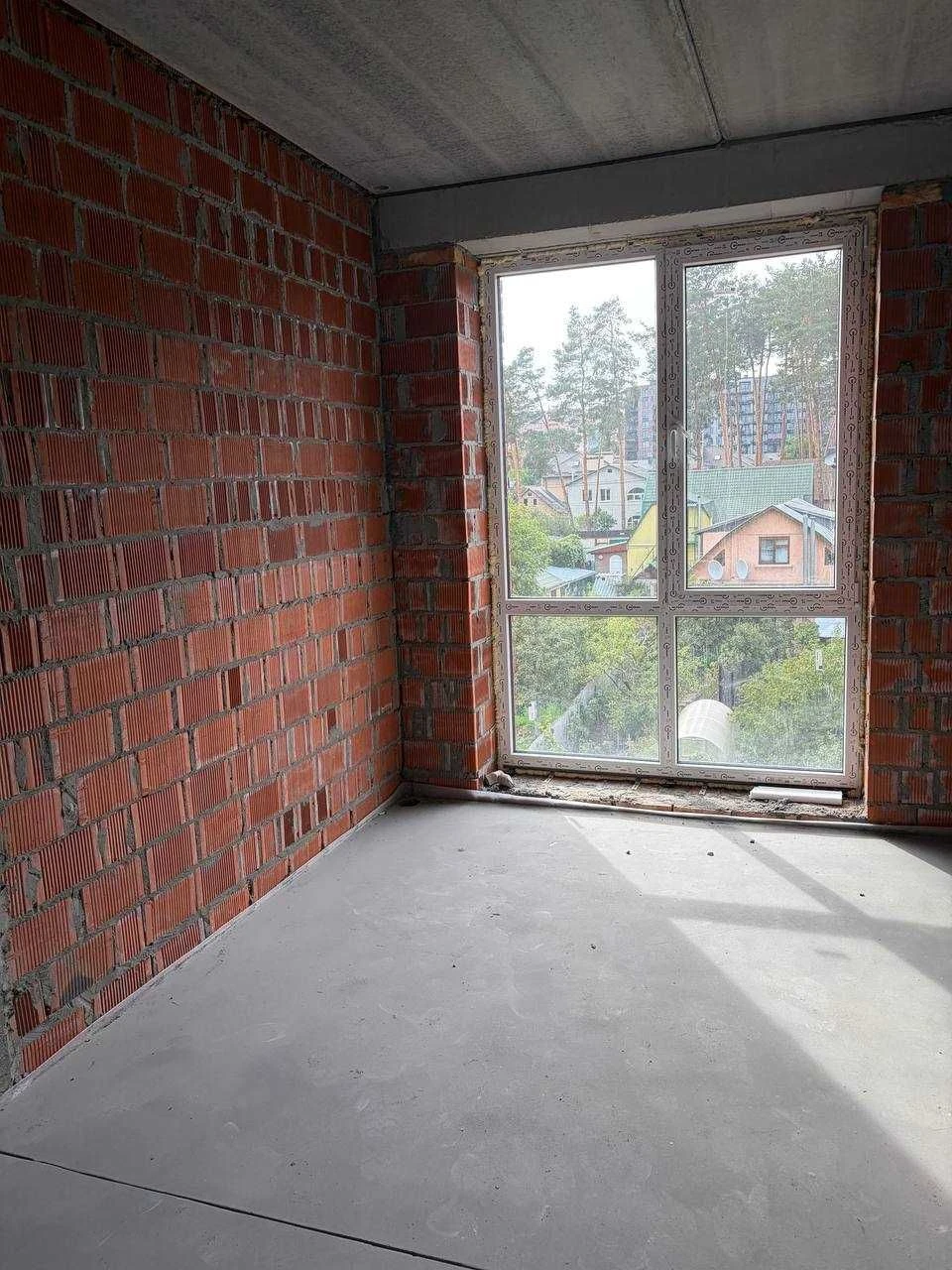 For Sale: 1-bedroom apartment in the center of Irpin, Kvartal Soborna residential complex.