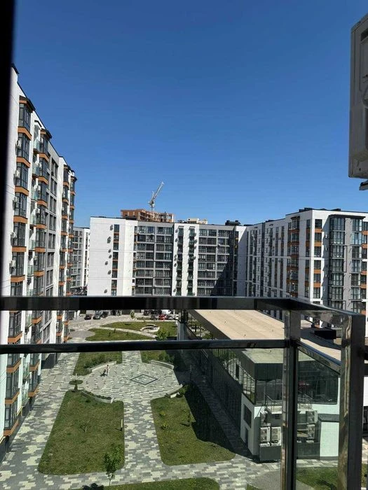 Продажа 2-комнатной дизайнерской квартиры с ремонтом в ЖК ЛИ
