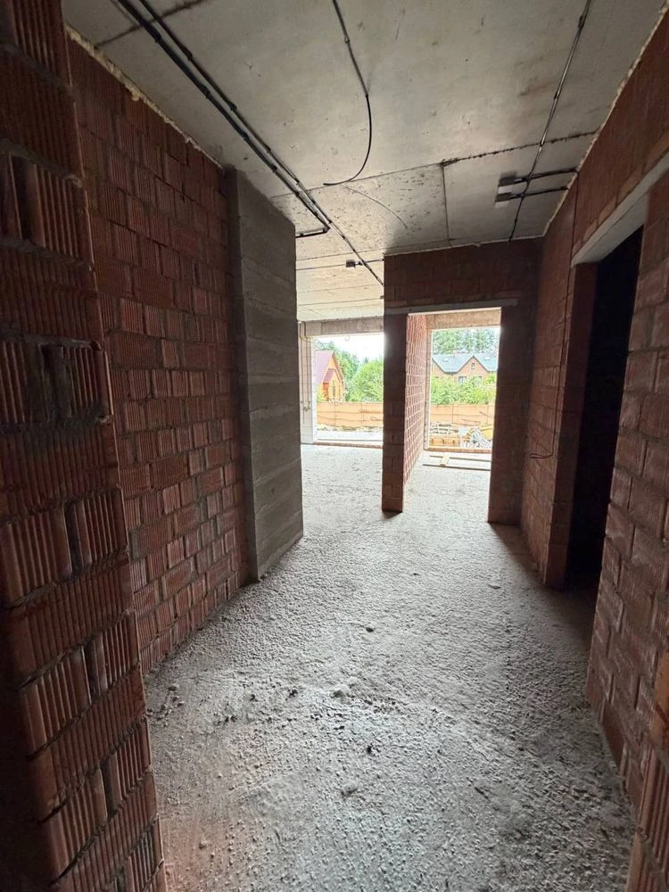 One-Bedroom Apartment for Sale! No Renovation!