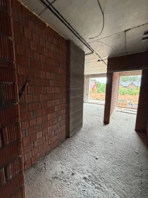 One-Bedroom Apartment for Sale! No Renovation!