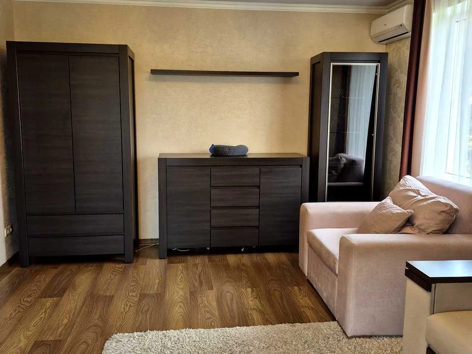 Apartment. Irpin, Yablonev Street