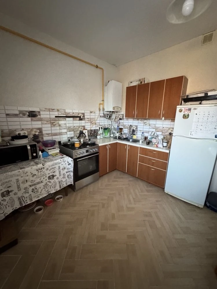 Однокімнатна квартира біля парку. Без комісії. 2% оформлення