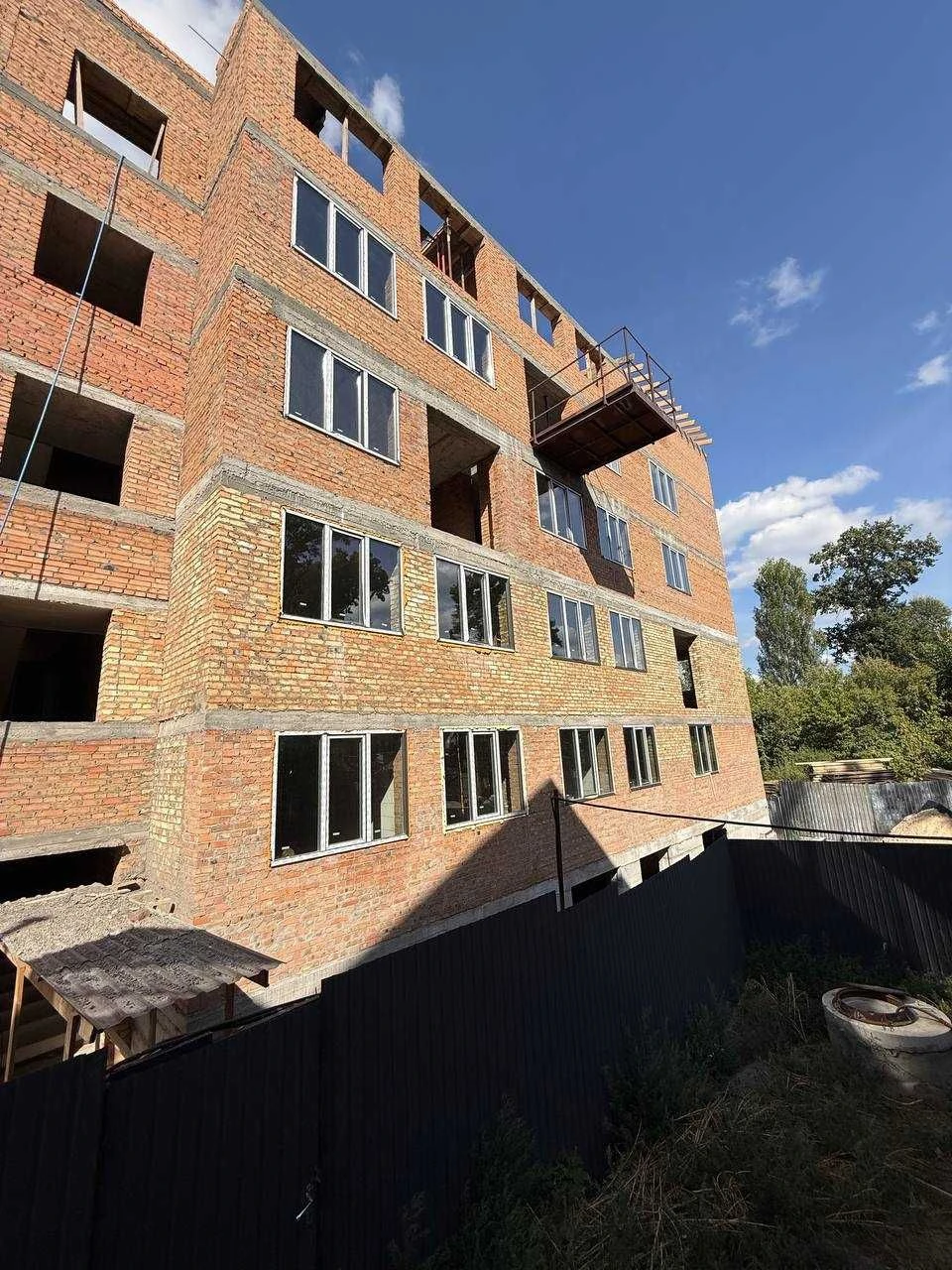 Sale of a 2-bedroom apartment near the "MAM" park