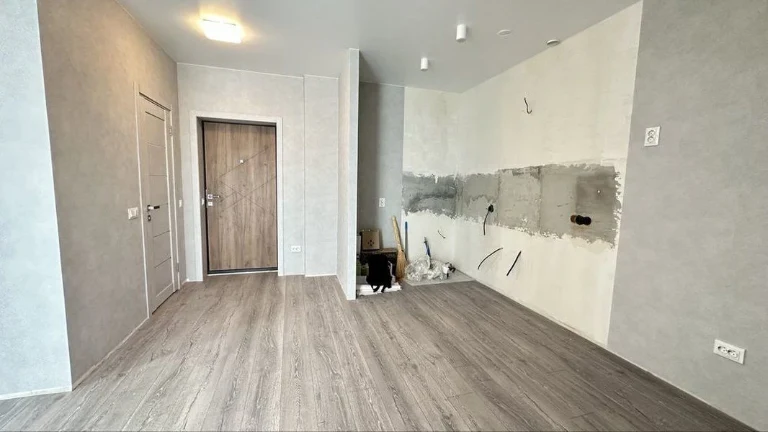 No commission! 2-bedroom apartment with renovation near Central Park