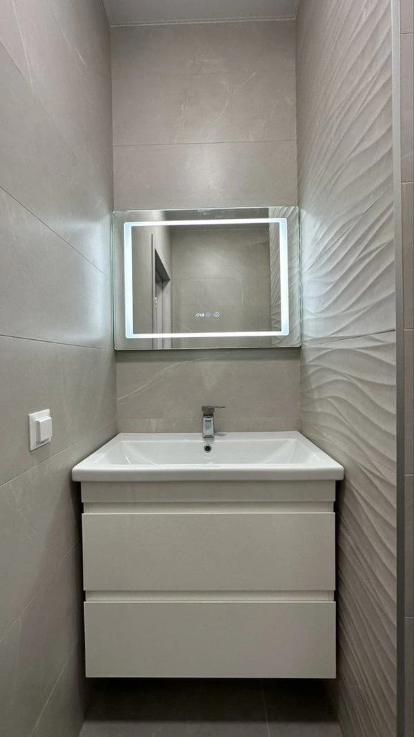 No commission! 2-bedroom apartment with renovation near Central Park