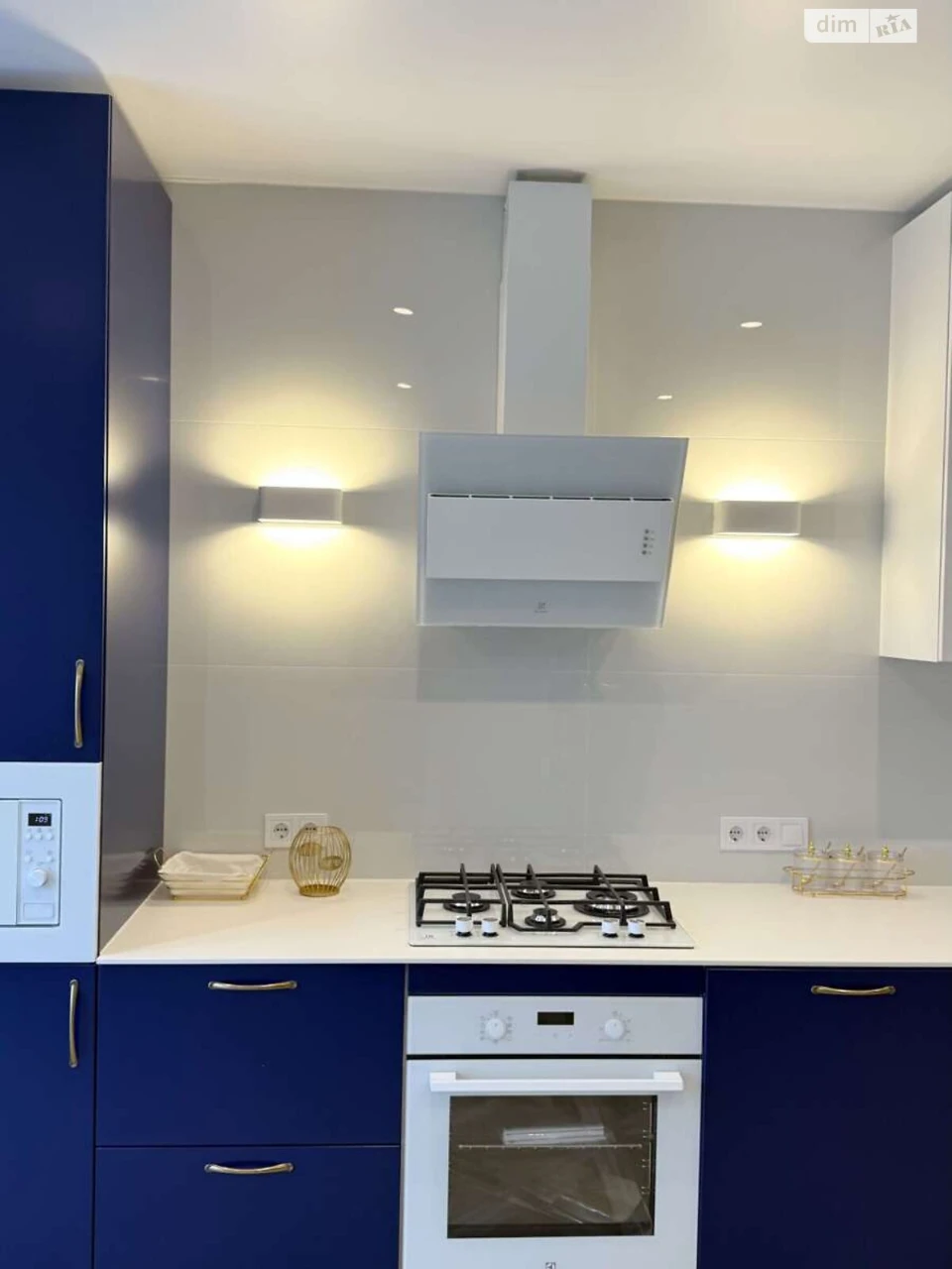 Apartment for Sale, Romaniwka