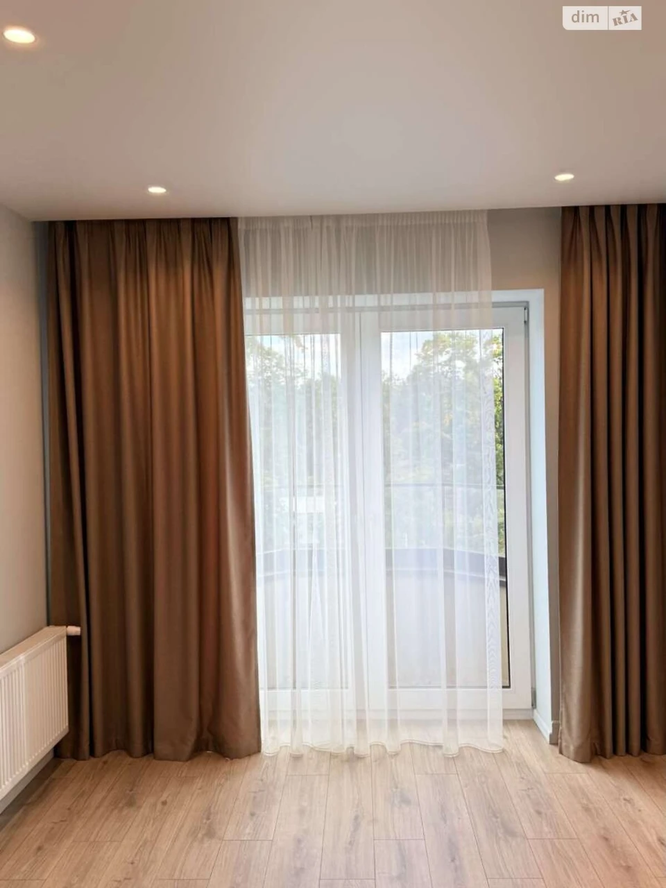 Apartment for Sale, Romaniwka