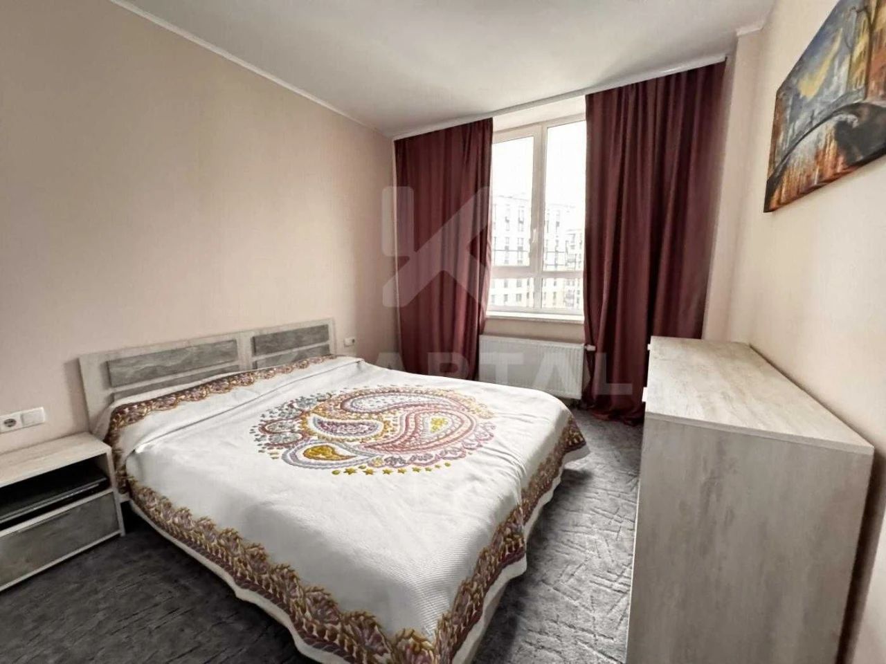 Продаж 2-кімнатної квартири (60 м2) з ремонтом ЦЕНТРАЛЬНИЙ
