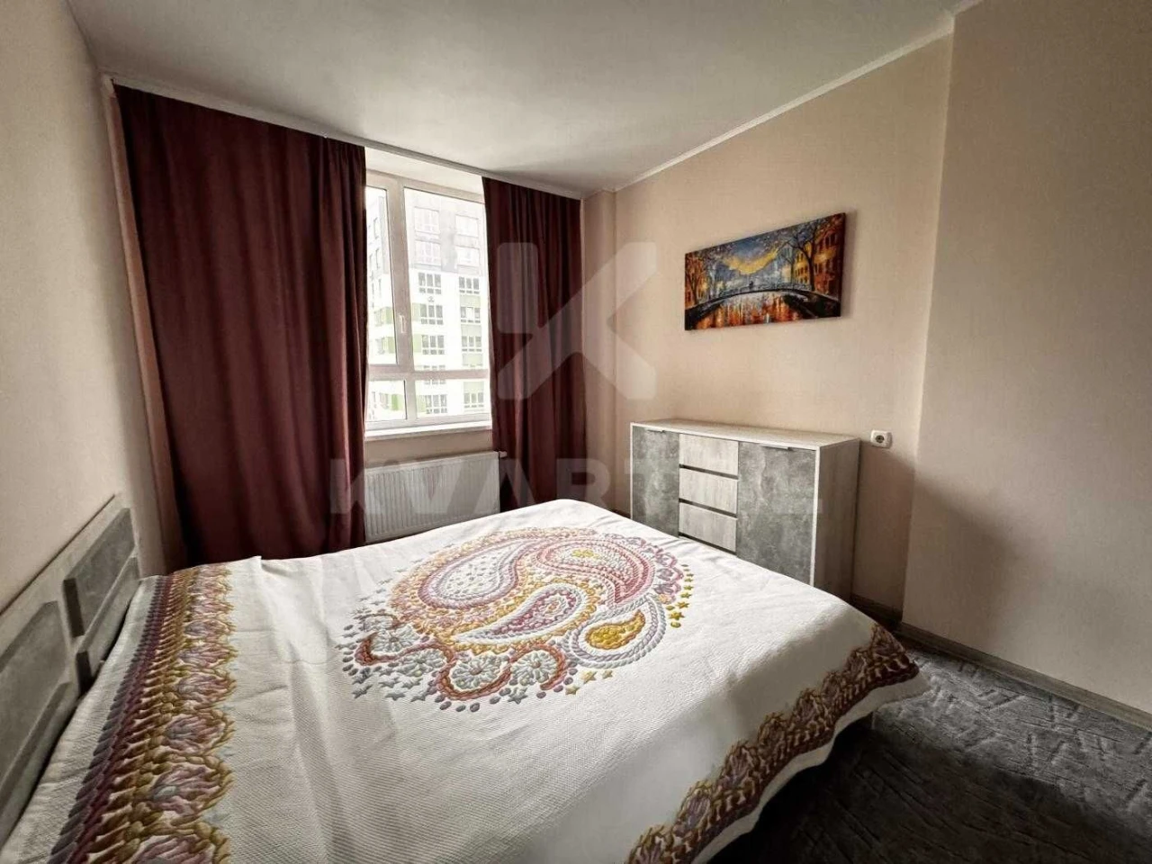 Продаж 2-кімнатної квартири (60 м2) з ремонтом ЦЕНТРАЛЬНИЙ
