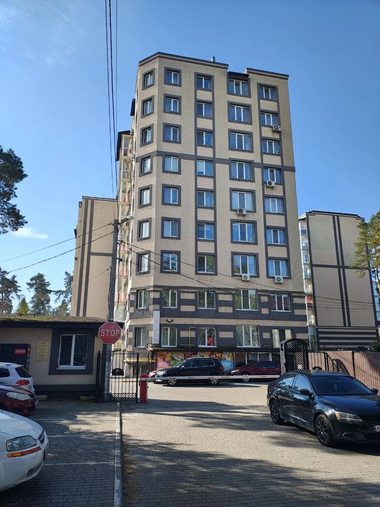 Продаётся 1-комнатная квартира в Ирпене, Газ, 2% налог, рядом парк