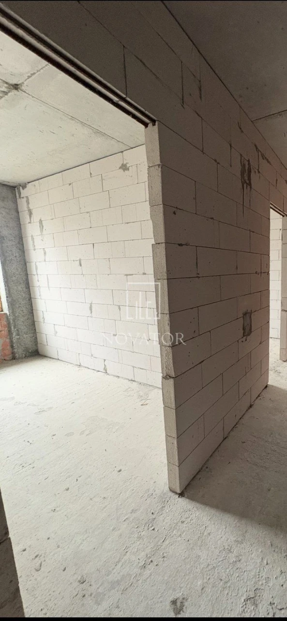 For Sale: Nice 2-bedroom apartment in Irpin. Gas heating.