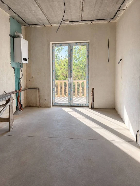 For Sale: One-bedroom apartment | Gas | Minimal paperwork |