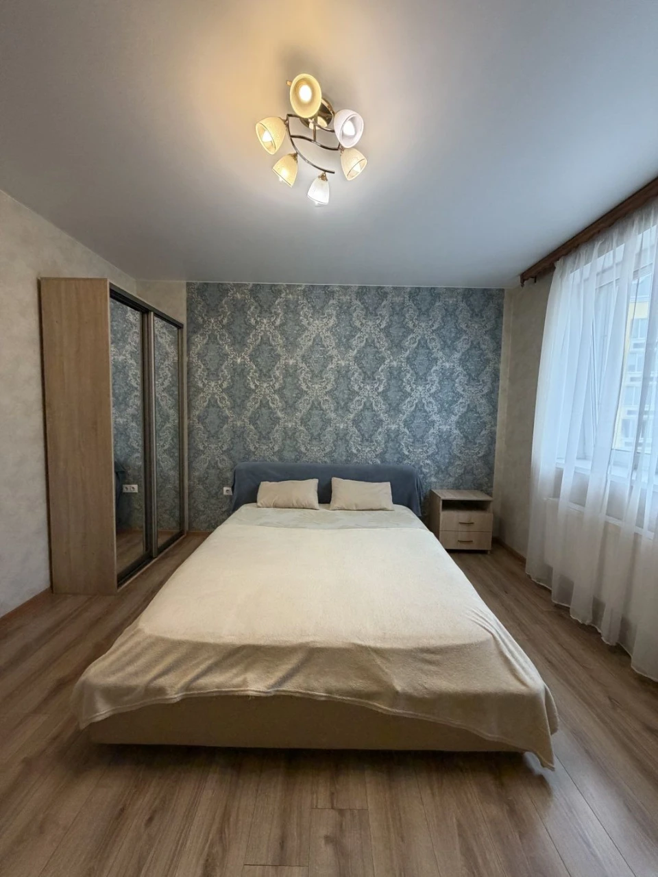 БЕЗ КОМІСІЇ | Продам двокімнатну квартиру З РЕМОНТОМ МЕБЛЯМИ