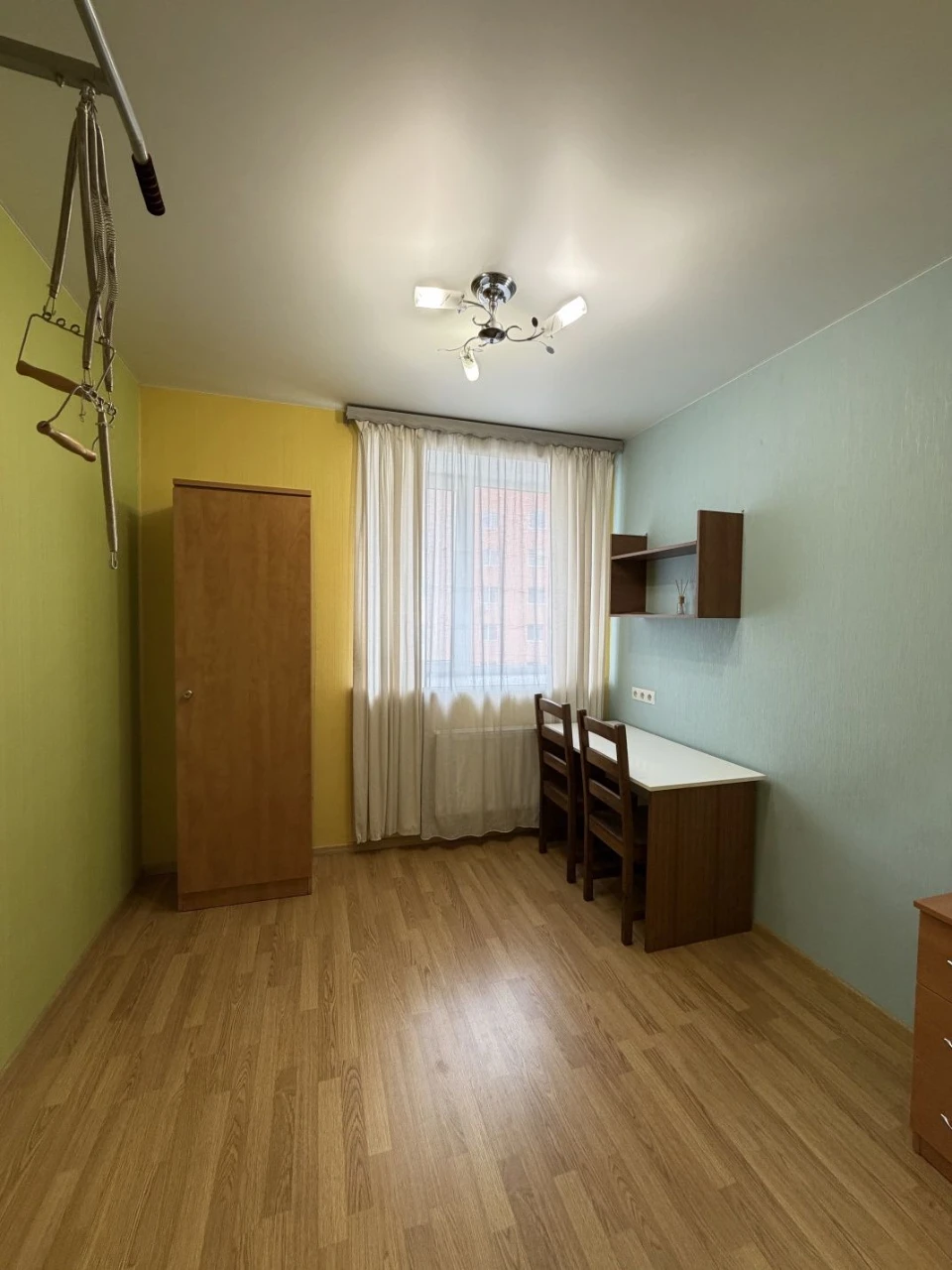 БЕЗ КОМІСІЇ | Продам двокімнатну квартиру З РЕМОНТОМ МЕБЛЯМИ