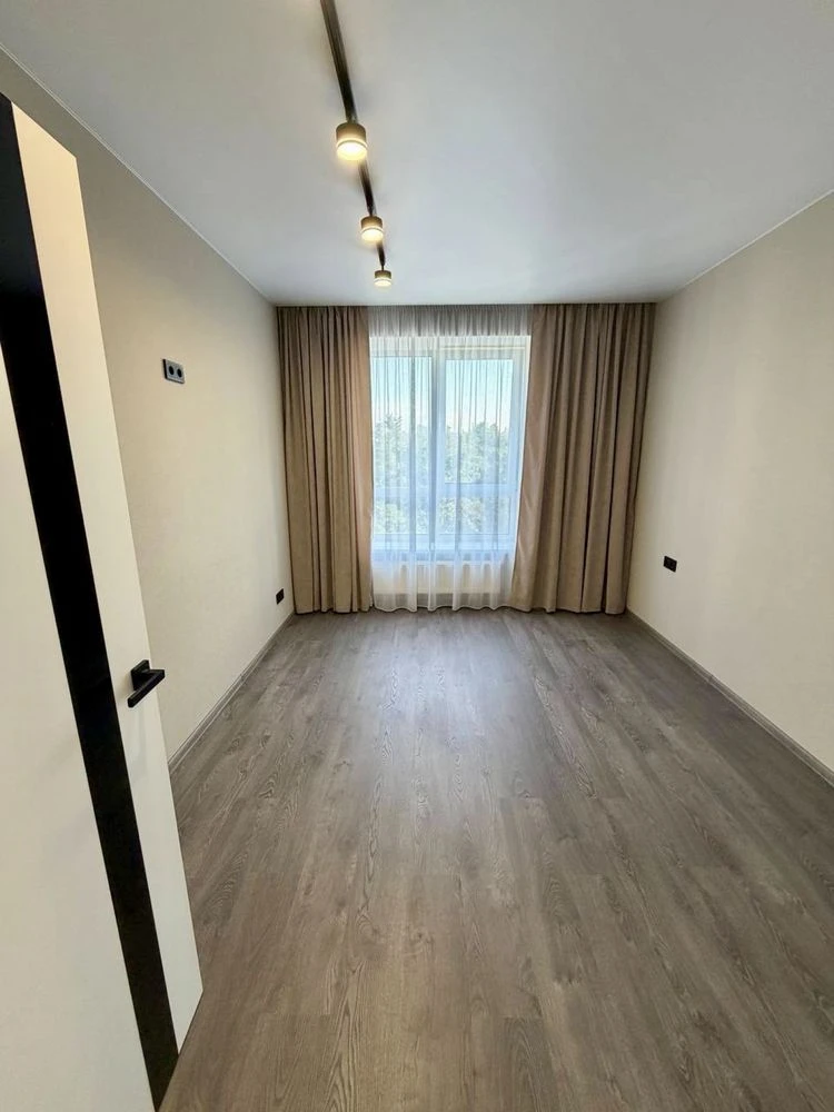 For Sale: Central 2-bedroom apartment. Newly renovated, never lived in.