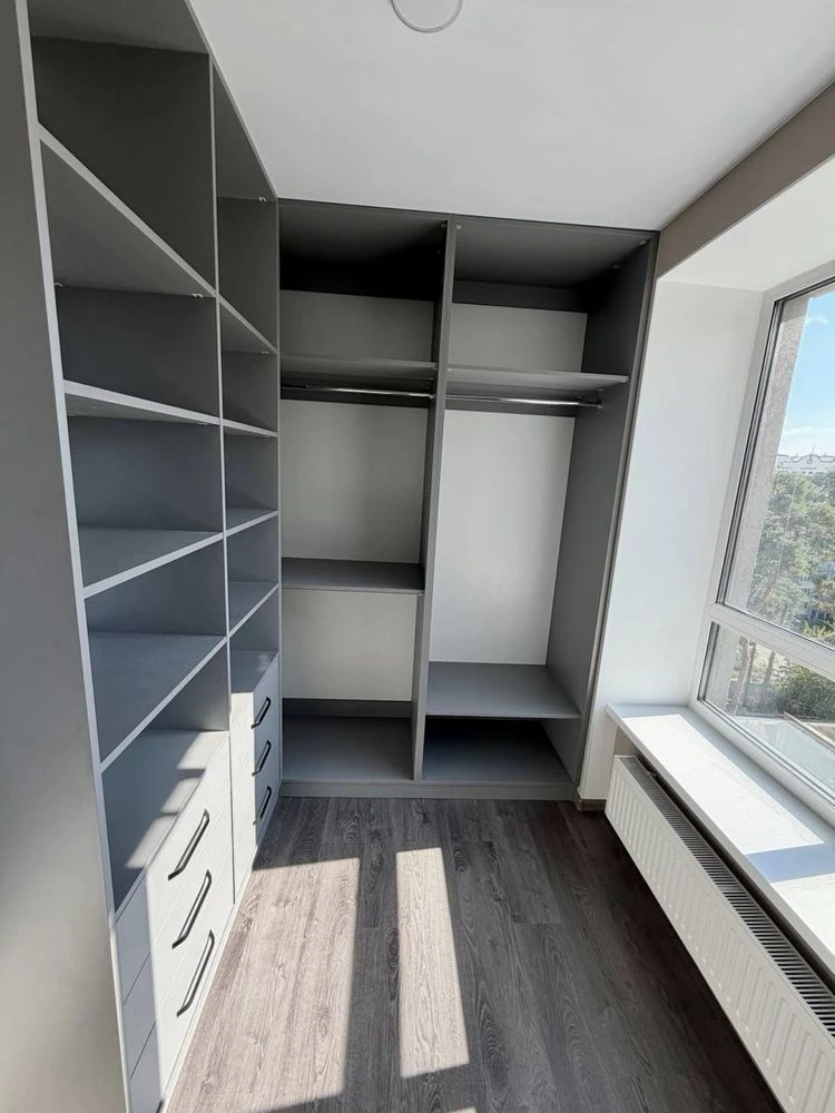 For Sale: Central 2-bedroom apartment. Newly renovated, never lived in.