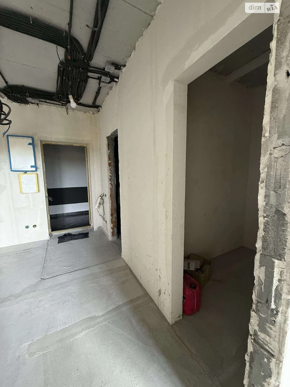 Apartment for Sale in Romanivka