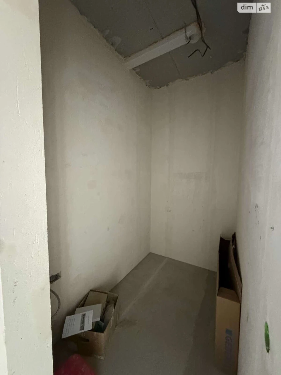 Apartment for Sale in Romanivka