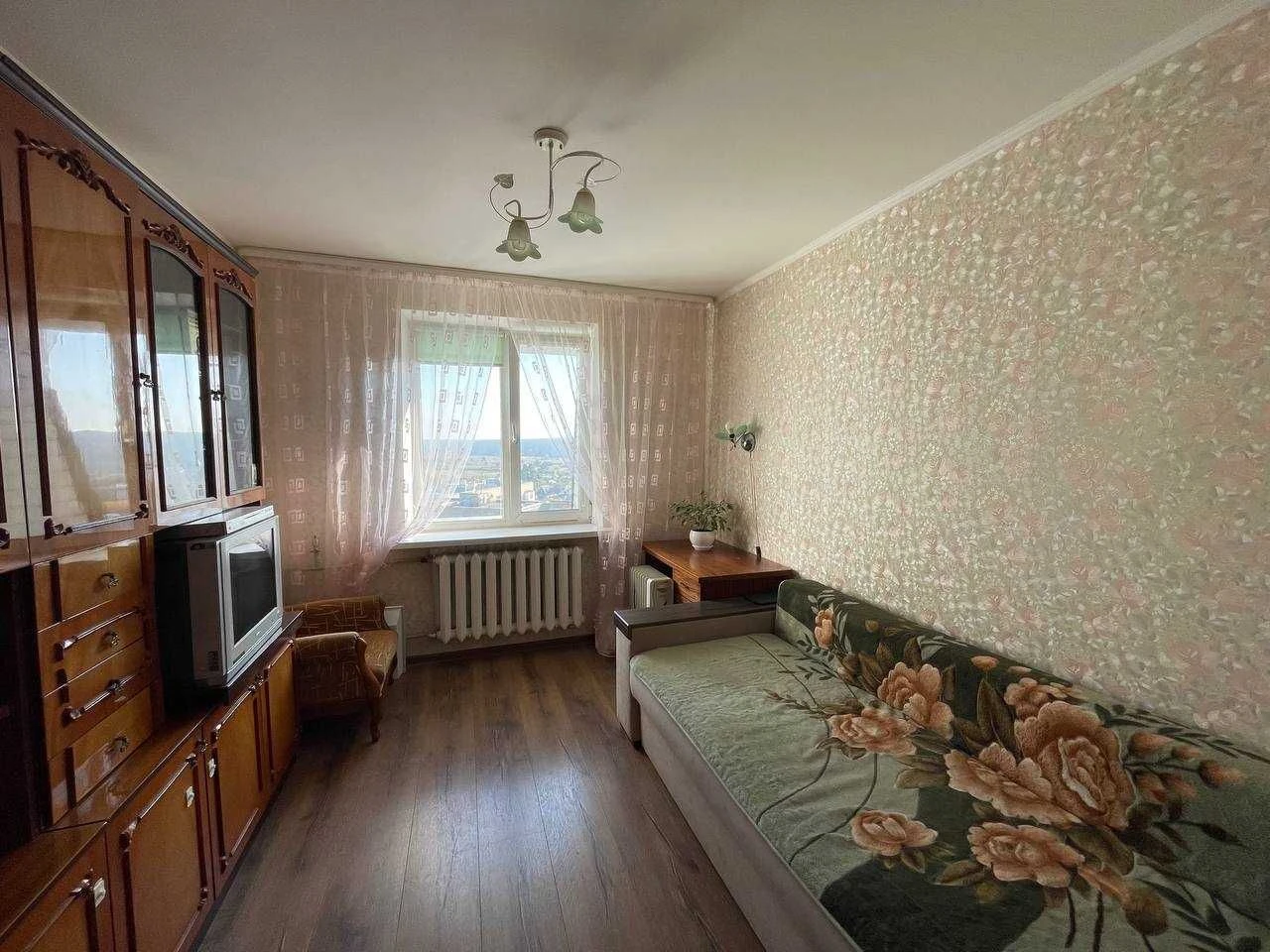 СЕРТИФІКАТ, ЄОселя ВПО - ТАК! Продається трикімнатна квартира в