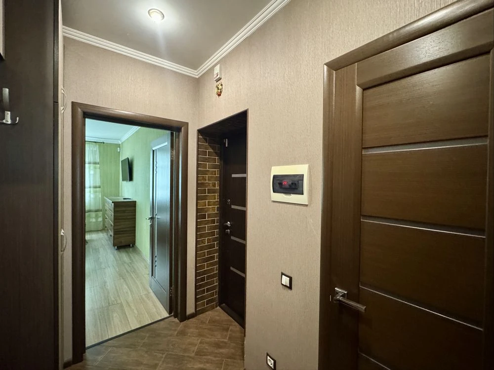 Продаж квартири з ремонтом 2 кімнати