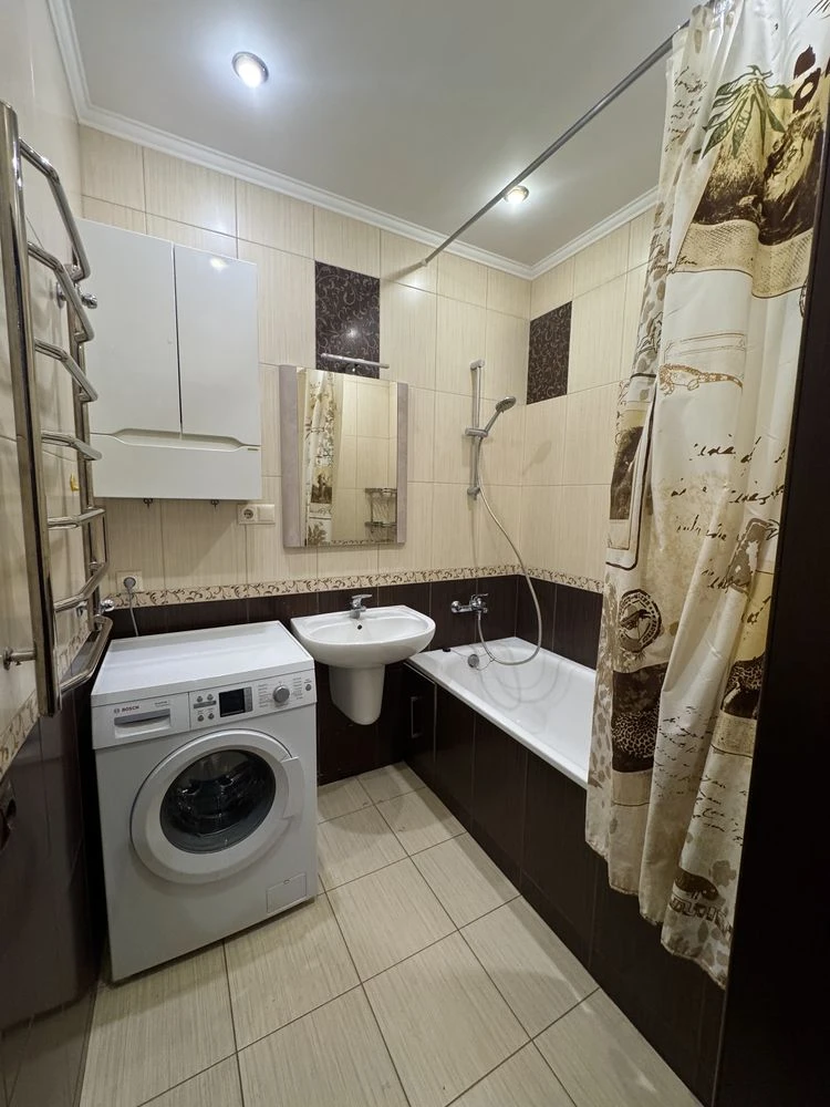 Продаж квартири з ремонтом 2 кімнати