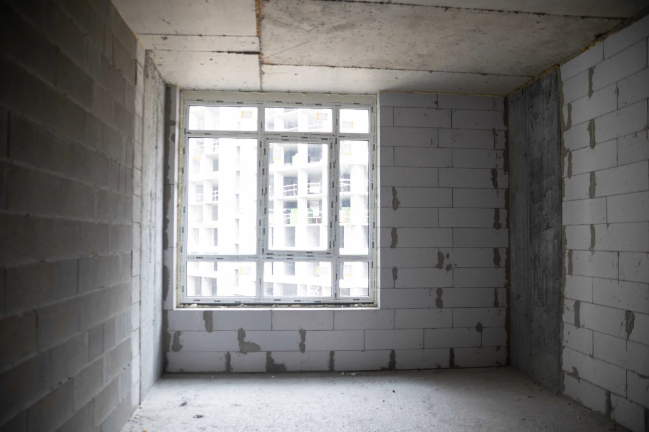 Selling a two-room apartment in Irpin. Comfortable suburb. Heating - gas.
