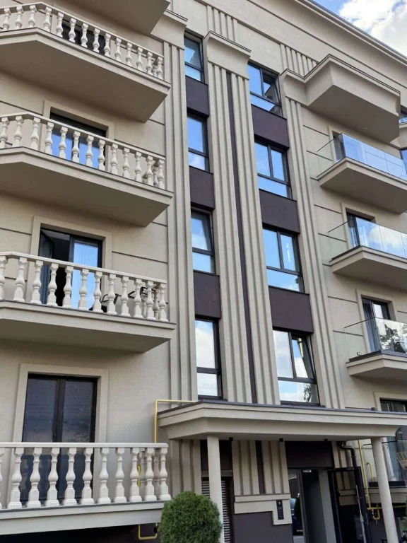 Продажа Квартира Романівка