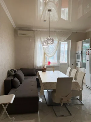 For Sale: Large 2-bedroom apartment, 90 m2, with high-quality renovation! Irpin, in
