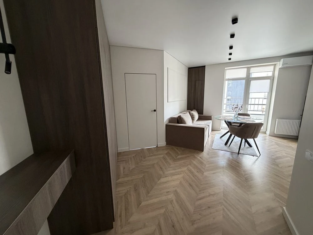 COMPREHENSIVELY EQUIPPED 1-bedroom apartment in Synercity Residence