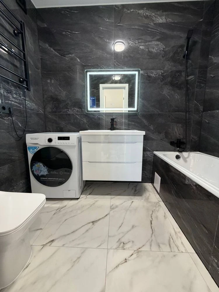 Продажа 2-комнатной квартиры в центре Ирпеня