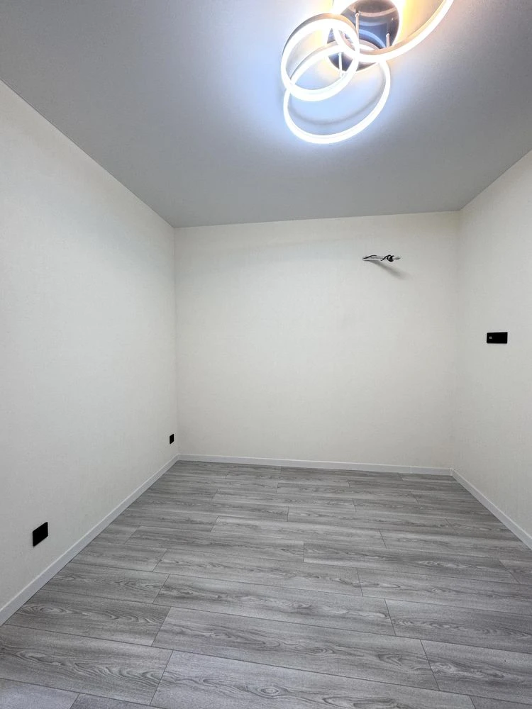 Certificate | Apartment with new quality renovation | Fully furnished