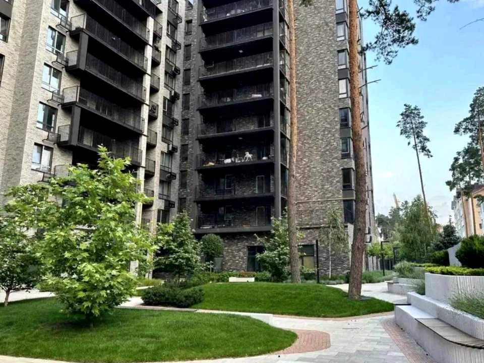 Квартира. Ірпінь, Літературна вул.