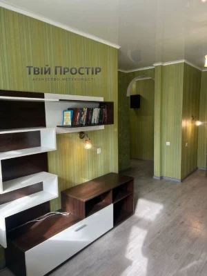 Продажа 1-комнатной квартиры в районе пр. Металлургов с евроре.