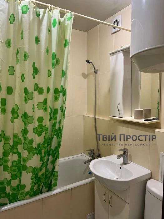 Продажа 1-комнатной квартиры в районе пр. Металлургов с евроре.