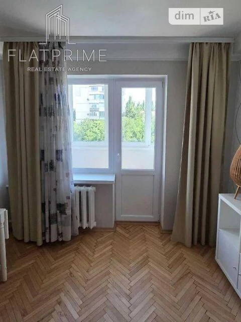 Sale of 2-room apartment 44.2 sq. m. on 89 Holosiivskyi Ave. • I