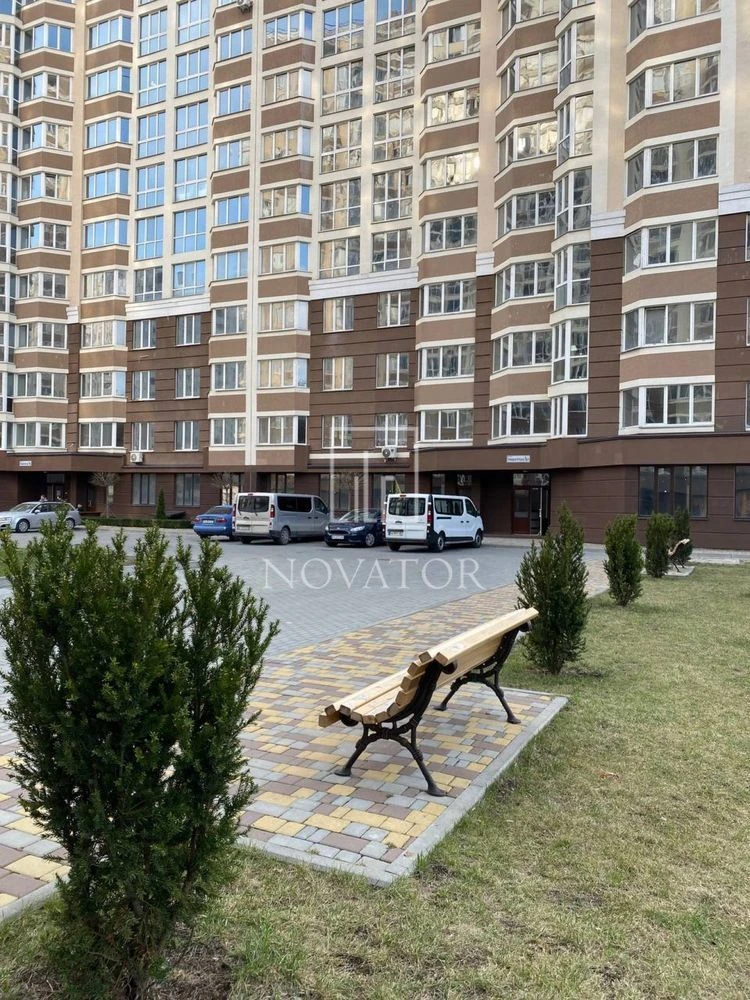 Продам простору та комфортну квартиру