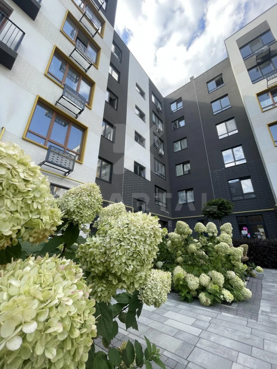 Продам однокумнатну квартиру з ремонтом, Ірпінь