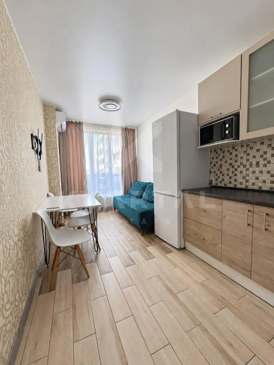 Продажа 1-комнатной квартиры 48,2 кв. м с ремонтом в ЖК "Чехов-Парк", Ирпень