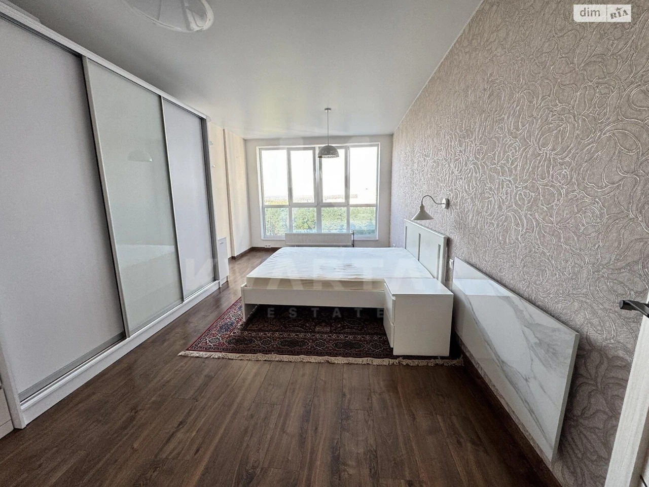 Продажа 1-комнатной квартиры 48,2 кв. м с ремонтом в ЖК "Чехов-Парк", Ирпень